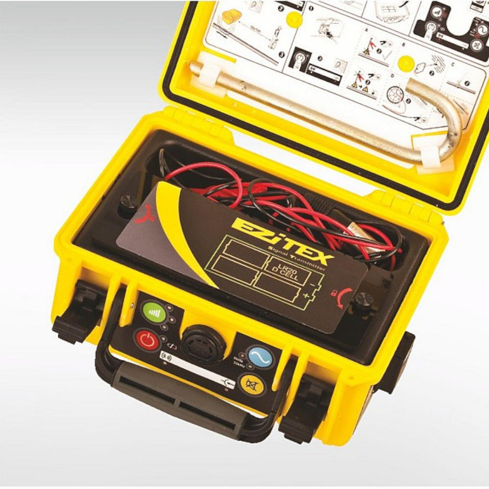Geomax Ezitex t100 xf1W Signal Transmitter | 813361