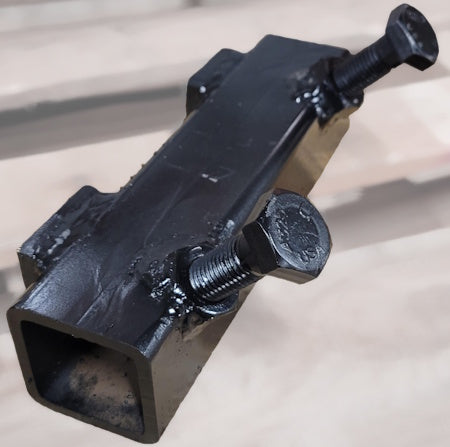 LBRACKET  Mounting Bracket for L Pole